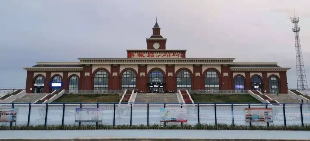 廈門到塔城物流專線_廈門至塔城物流公司_廈門到塔城貨運(yùn)專線